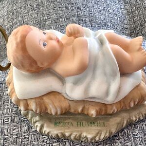Berta Hummel Baby Jesus figurine, model number BH 26/C